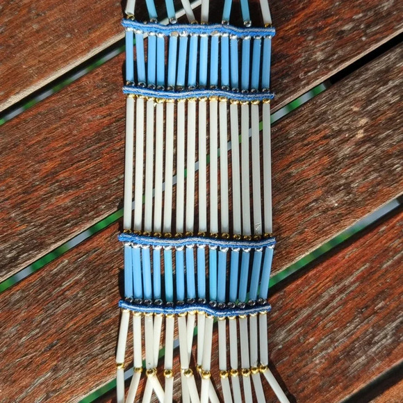 Hand Crafted Necklace - Picture 7 of 10